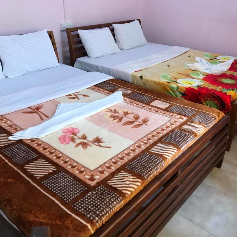 Гостевой дом Casablanka Rest Нану-Оя Экстерьер фото